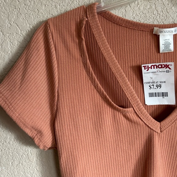 NWT Salmon Colored Crop Top, Size L - Picture 8 of 8